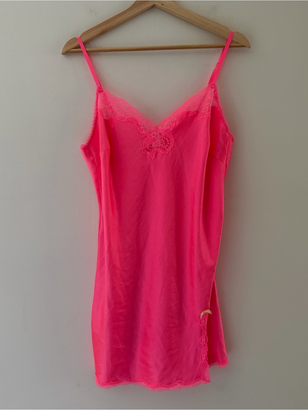 Victoria's Secret Satin Lace-Trim Mini Slip Dress Nightie Neon Pink Size Large